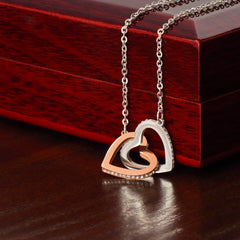 Interlocking Hearts necklace